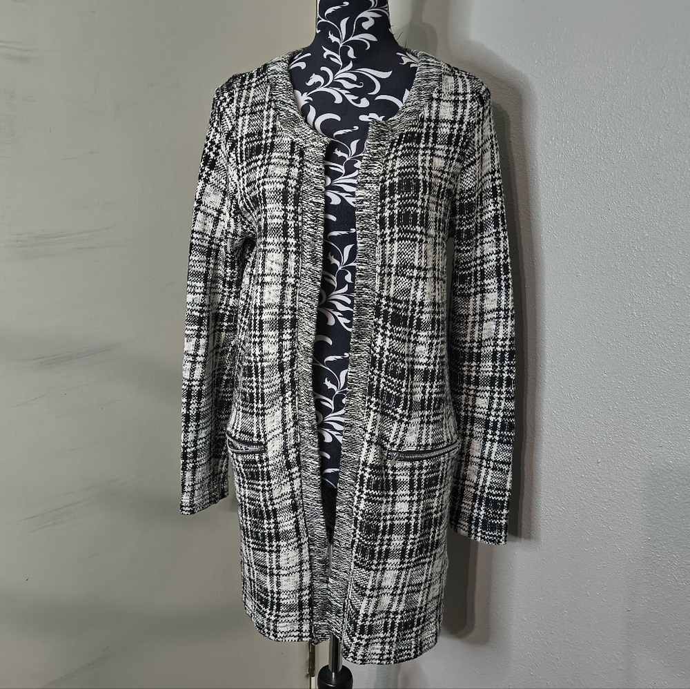 Susina Monochrome Knit Cardigan